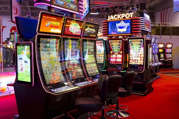 Paito Warna betting slip interface on nagaslot88 showing color selection and stake entry